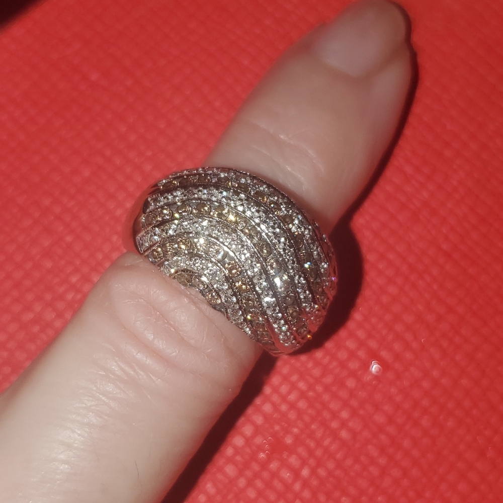Le Vian 14k WG Chocolate and White Diamond ring